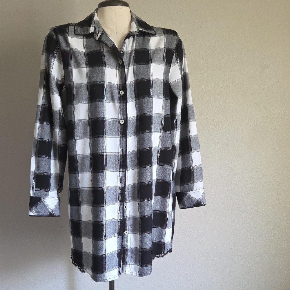 Victoria's Secret Black and White Checkered Tunic